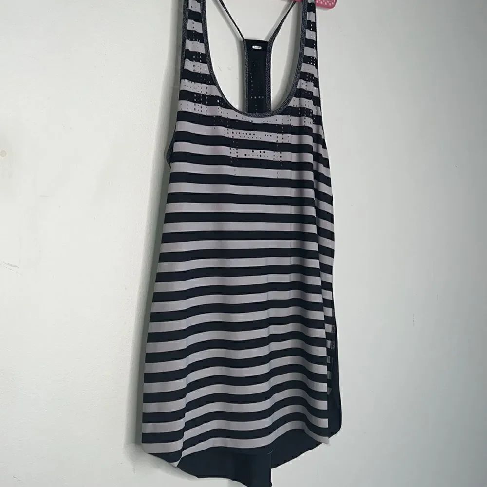 Lululemon Tank Top  - Picture 5 of 6
